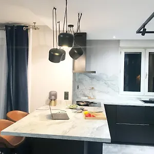 Nid Douillet - Bel Avec Garage Apartment Grenoble