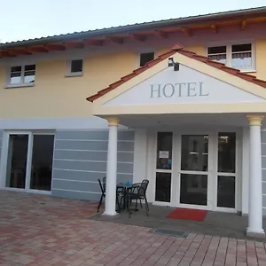 Am Donaubogen Hotel Sarching
