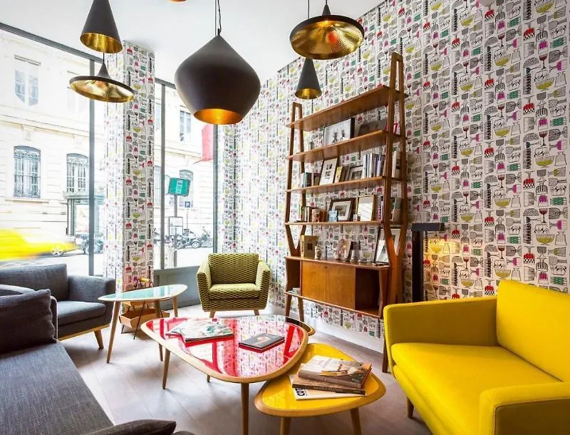 Hôtel Crayon Rouge by Elegancia Paris